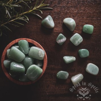 green aventurine, australian witchcraft supplies, adelaide witchcraft store, free witchcraft spells, witchcraft blog, adelaide tarot reader, spellbox, online tarot, witchcraft shop, witchcraft wholesale