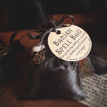 banish spell bag, australian witchcraft supplies, adelaide witchcraft store, witchcraft blog, free witchcraft spells, wholesale witchcraft, spell box, tarot online, adelaide tarot reader